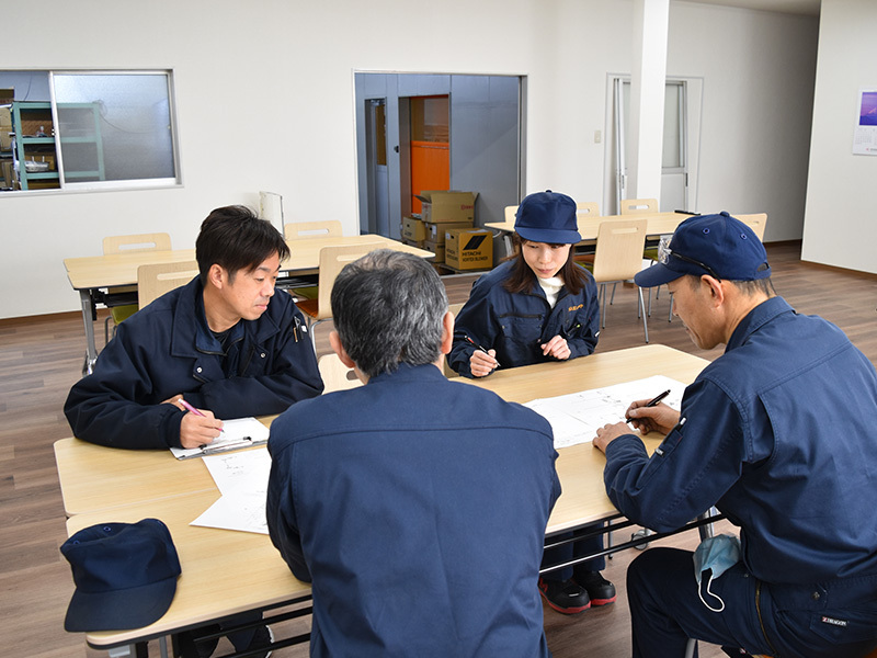 実際の業務の様子